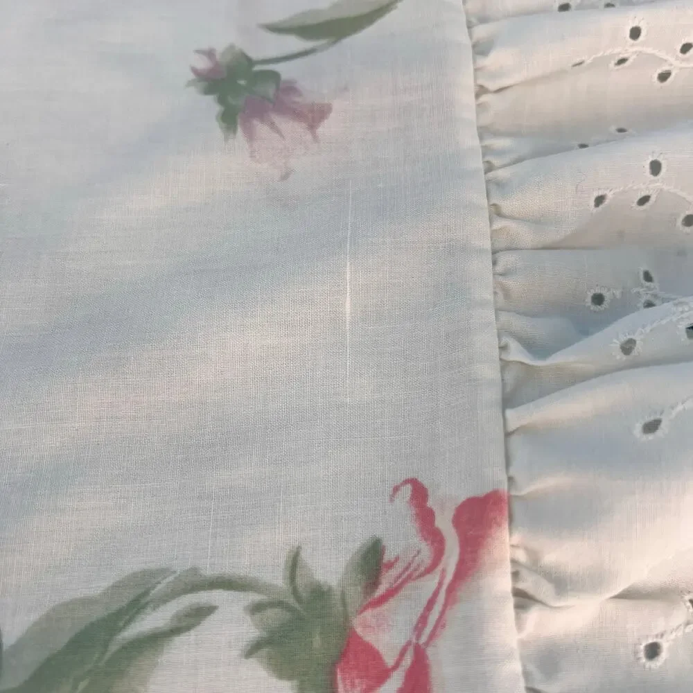 70s Cottagecore Floral Vintage Pillowcases Eyelet Lace Ruffle Set of Two
